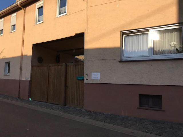 Nidda Monteurzimmer-Graf מראה חיצוני תמונה